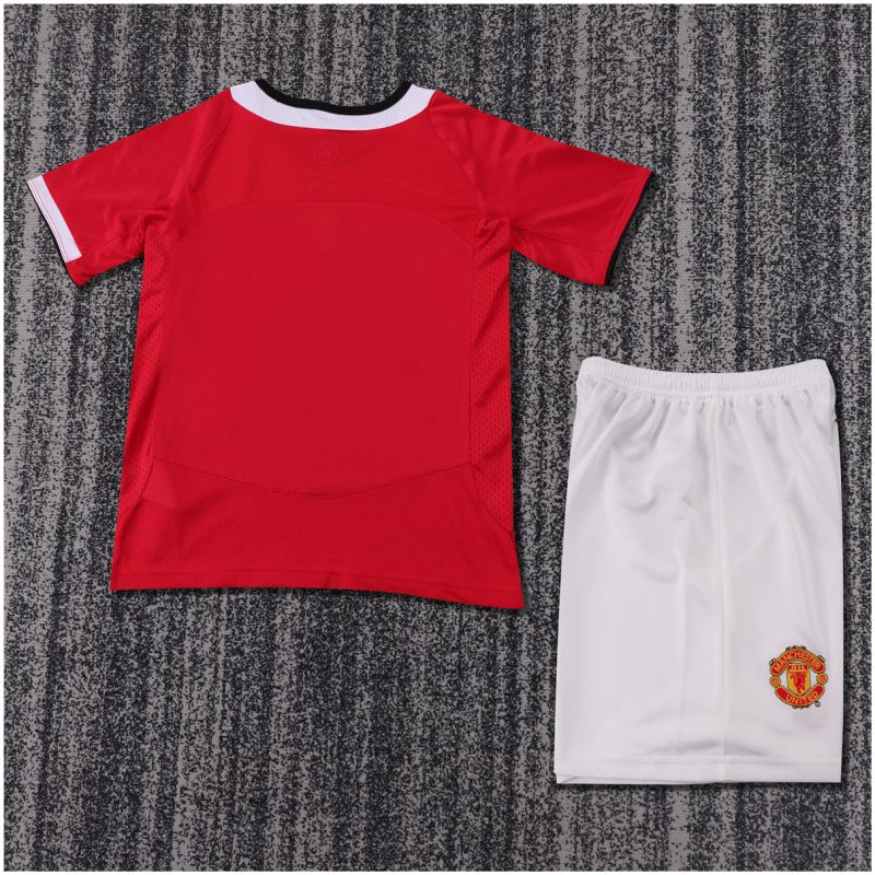 Kids Retro Manchester United Home Jersey 2005/06