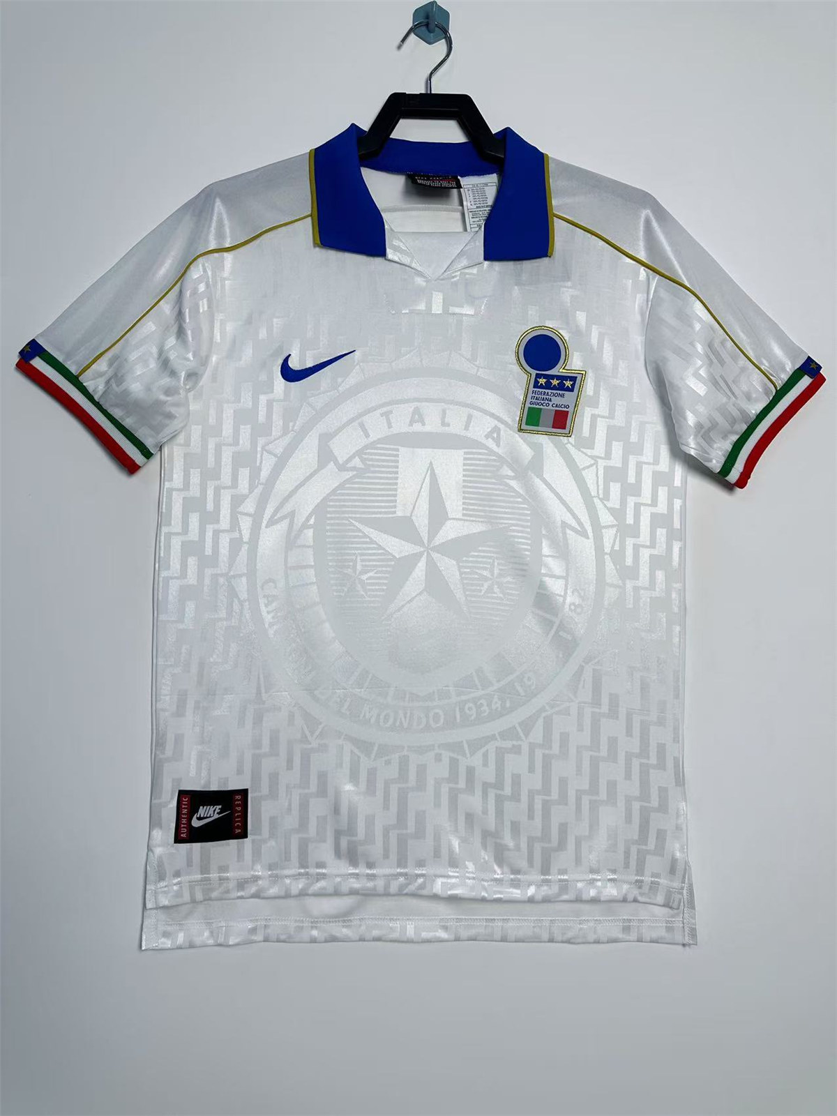 Mens Italy Retro Away Jersey 1995