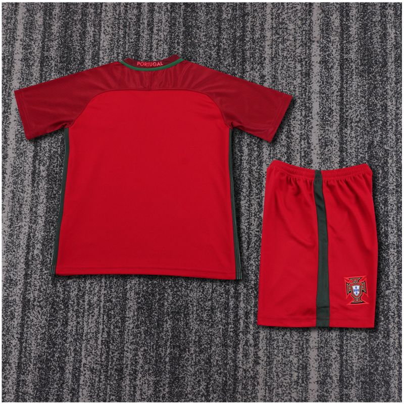 Kids Retro Portugal Home Jersey 2016