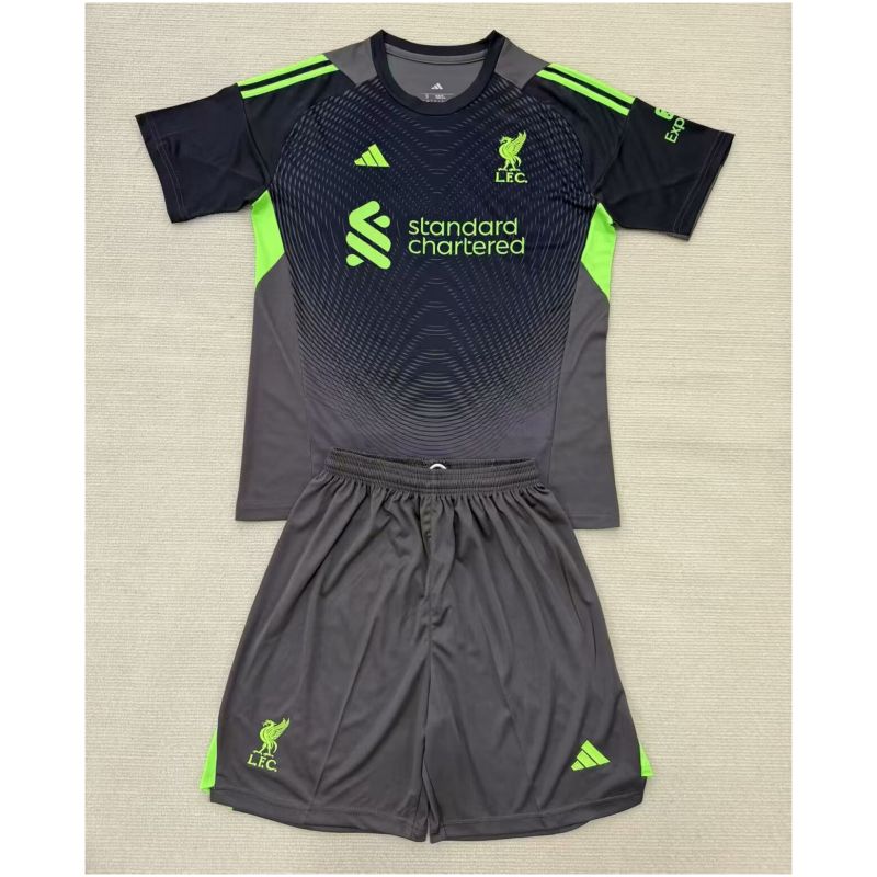 Kids Liverpool Goalkeeper Black Jersey 2025/26