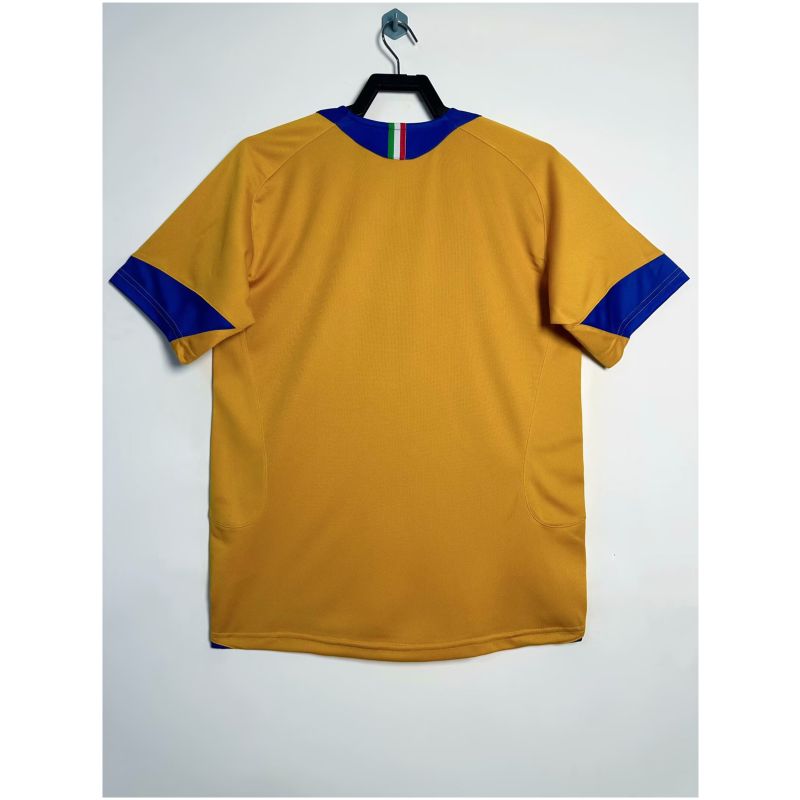 Mens Juventus Retro Third Jersey Mens 2005/06
