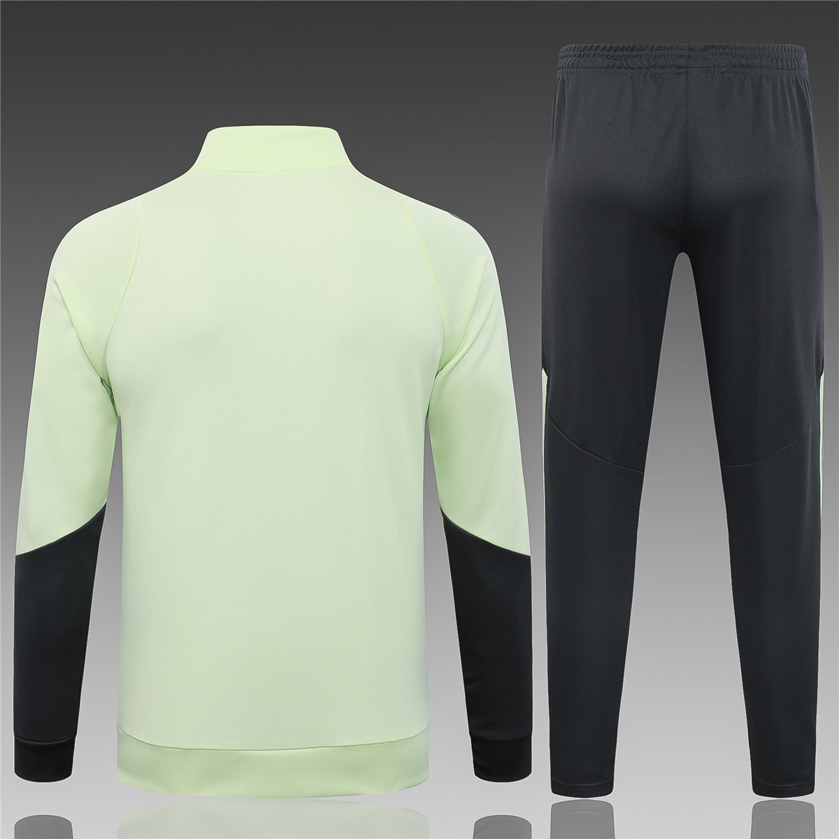 Kids Real Madrid Jacket + Pants Suit Light Green 2025/26 Kids Real Madrid Jacket + Pants Suit Light Green 2025/26