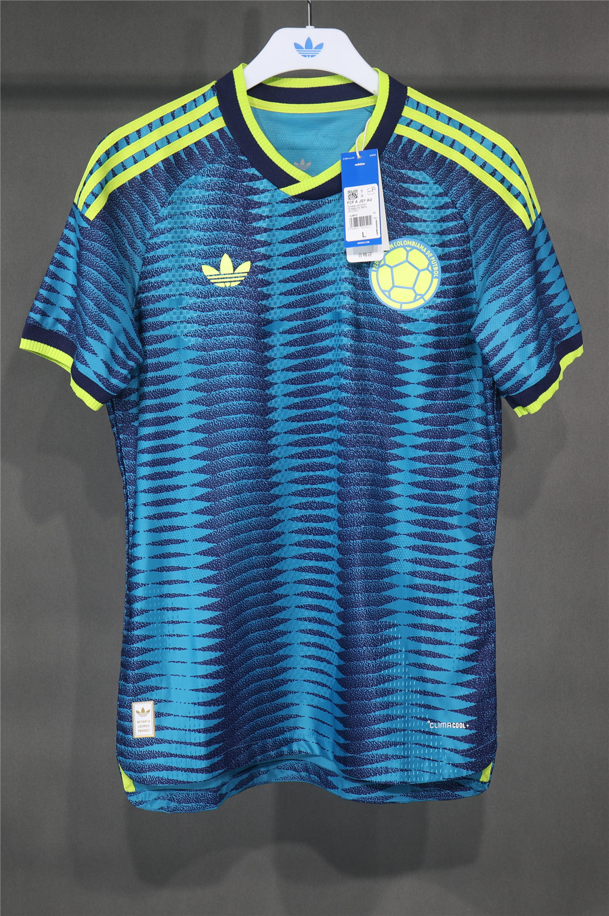 Mens Colombia Away Authentic Jersey FIFA World Cup 2026 – Match Mens Colombia Away Authentic Jersey FIFA World Cup 2026 – Match