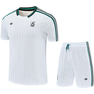 Mens Liverpool Short Training Suit White 2025/26 Mens Liverpool Short Training Suit White 2025/26