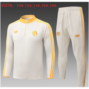 Kids Bayern Munich Cream Training Suit 2026/27 Kids Bayern Munich Cream Training Suit 2026/27