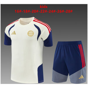 Kids Bayern Munich Short Cream Training Suit 2026/27 Kids Bayern Munich Short Cream Training Suit 2026/27