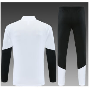 Kids Juventus White Training Suit 2026/27