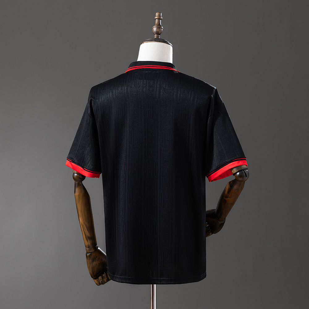 Mens AC Milan Second Retro Away Jersey 1997/98 Mens AC Milan Second Retro Away Jersey 1997/98 rear view showing matching team styling