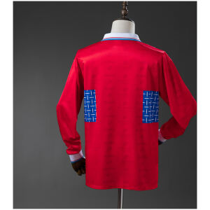 Mens Club Deportivo Universidad Catolica Retro Long Sleeve Away Jersey 1996/97 front view on display