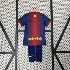 Kids Barcelona Retro Home Kit 2012/13 rear view of shirt and shorts