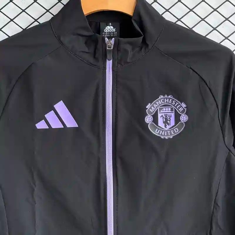 Mens Manchester United Black Windbreaker Jacket 2026/27 Mens Manchester United Black Windbreaker Jacket 2026/27