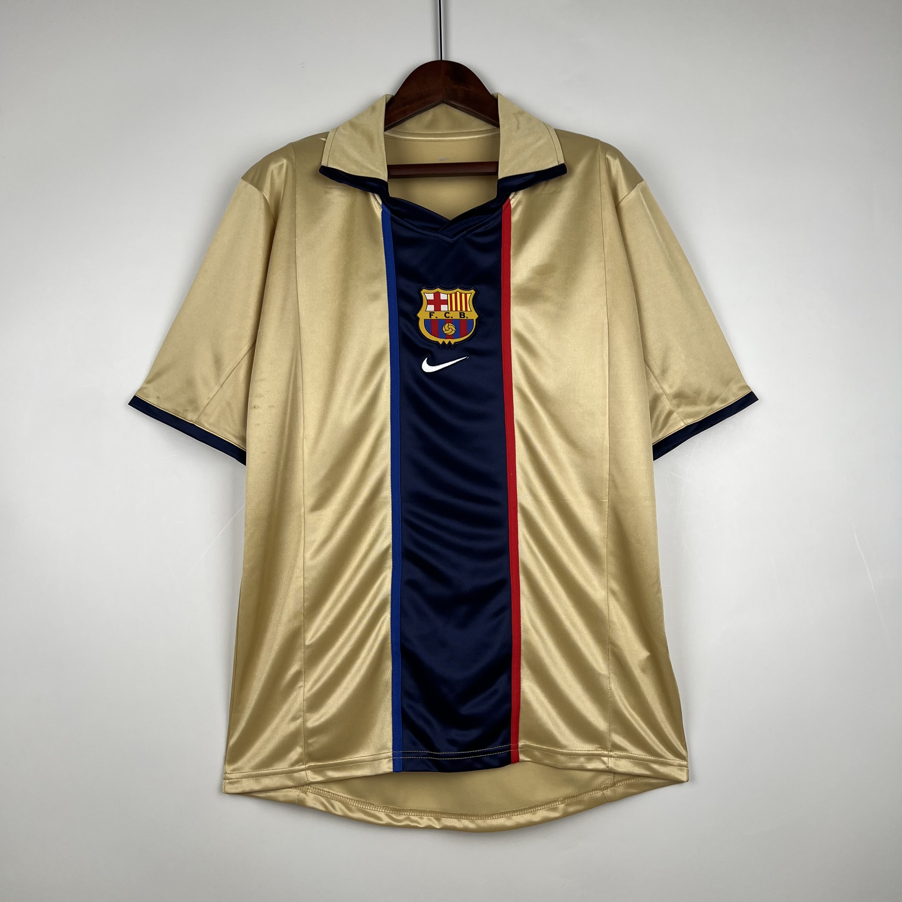 Mens Barcelona Retro Away Jersey 2002/03 Barcelona retro away jersey pale gold with navy central panel, front view