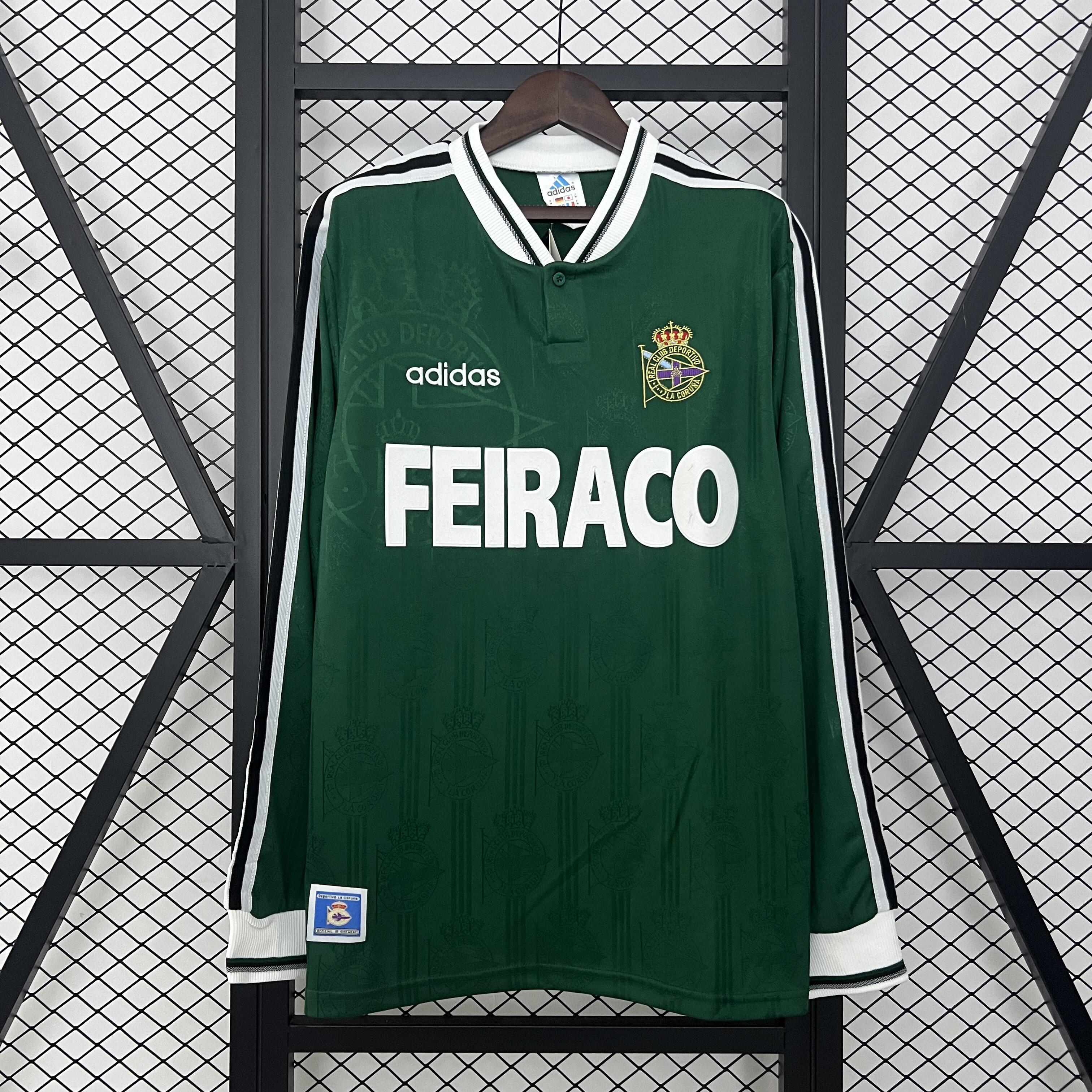 Mens Deportivo de La Coruna Retro Long Sleeve Away Jersey 1999/00 Mens Deportivo de La Coruna Retro Long Sleeve Away Jersey 1999/00 front view on display