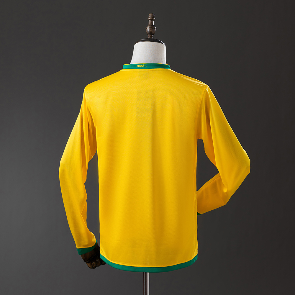 Mens World Cup Brazil Retro Long Sleeve Home Jersey 2006 Mens World Cup Brazil Retro Long Sleeve Home Jersey 2006 back view detail