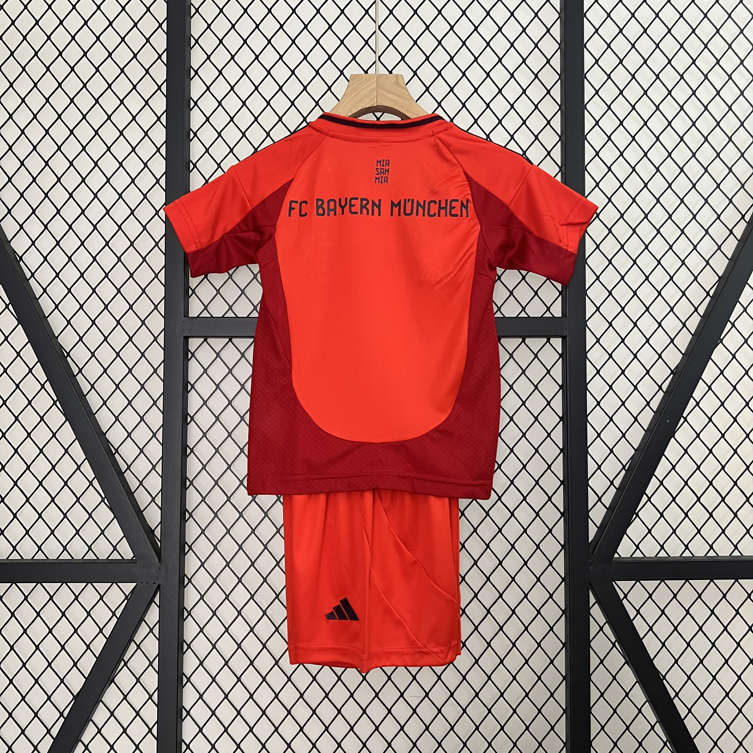 Kids Bayern Munich Home Kit 2024/25 Kids Bayern Munich Home Kit 2024/25 front view on display