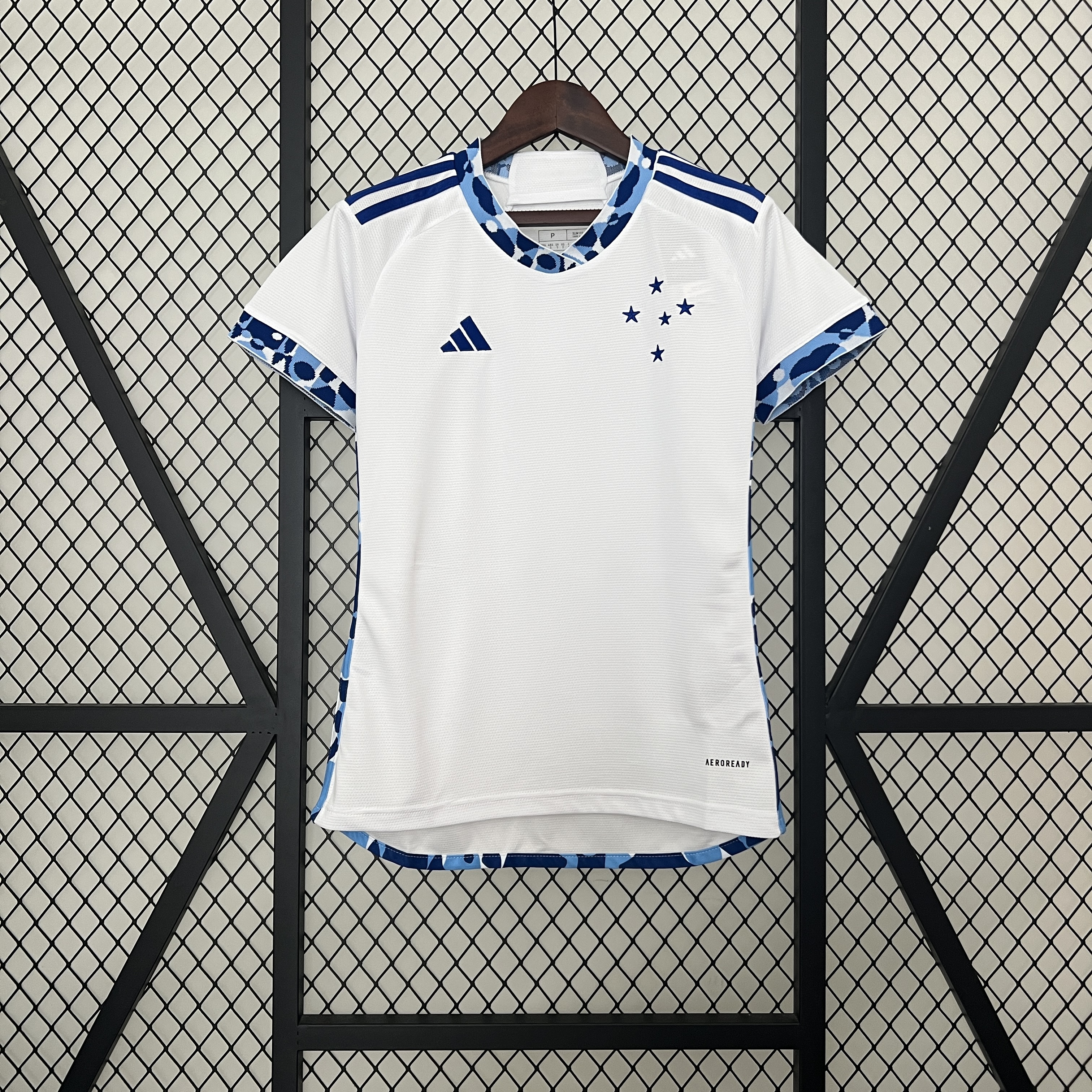 Womens Cruzeiro Away Jersey 2024/25 Womens Cruzeiro Away Jersey 2024/25 front view on display
