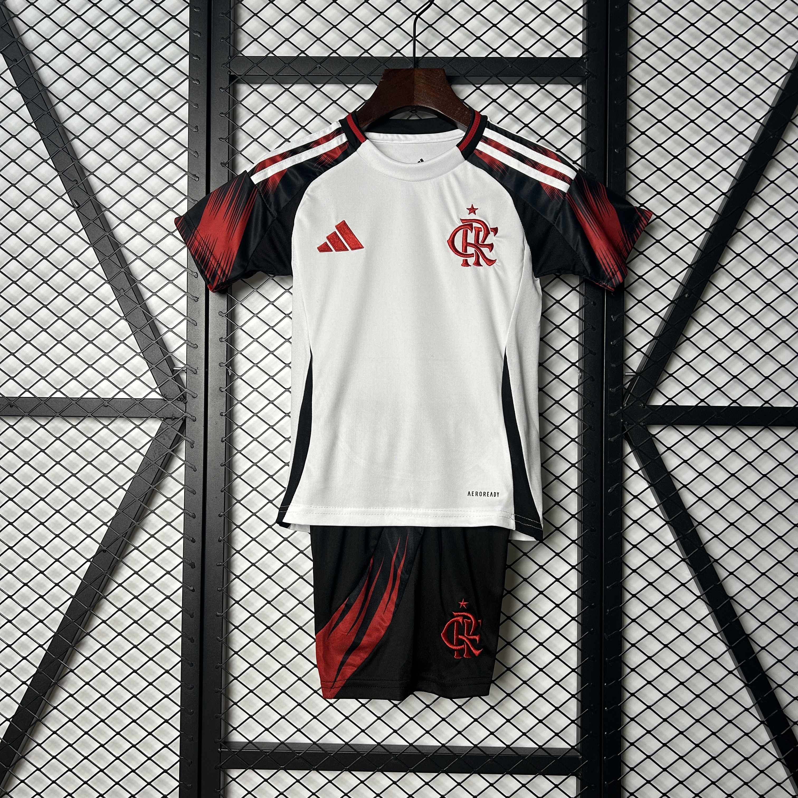 Kids Flamengo Kit 2025/26 Kids Flamengo Kit 2025/26 front view on display