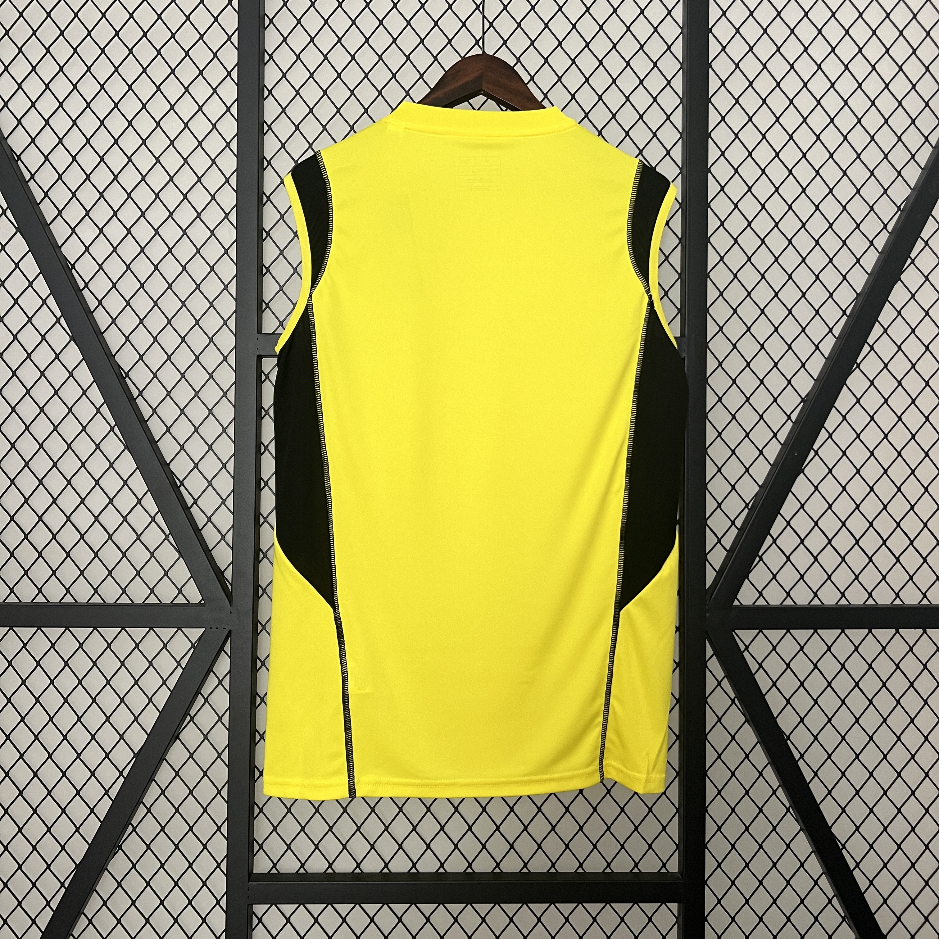 Mens Flamengo Wear Yellow Training Kit Jersey 2024/25 Mens Flamengo Wear Yellow Training Kit Singlet Kits Jersey 2024/25 front view on display