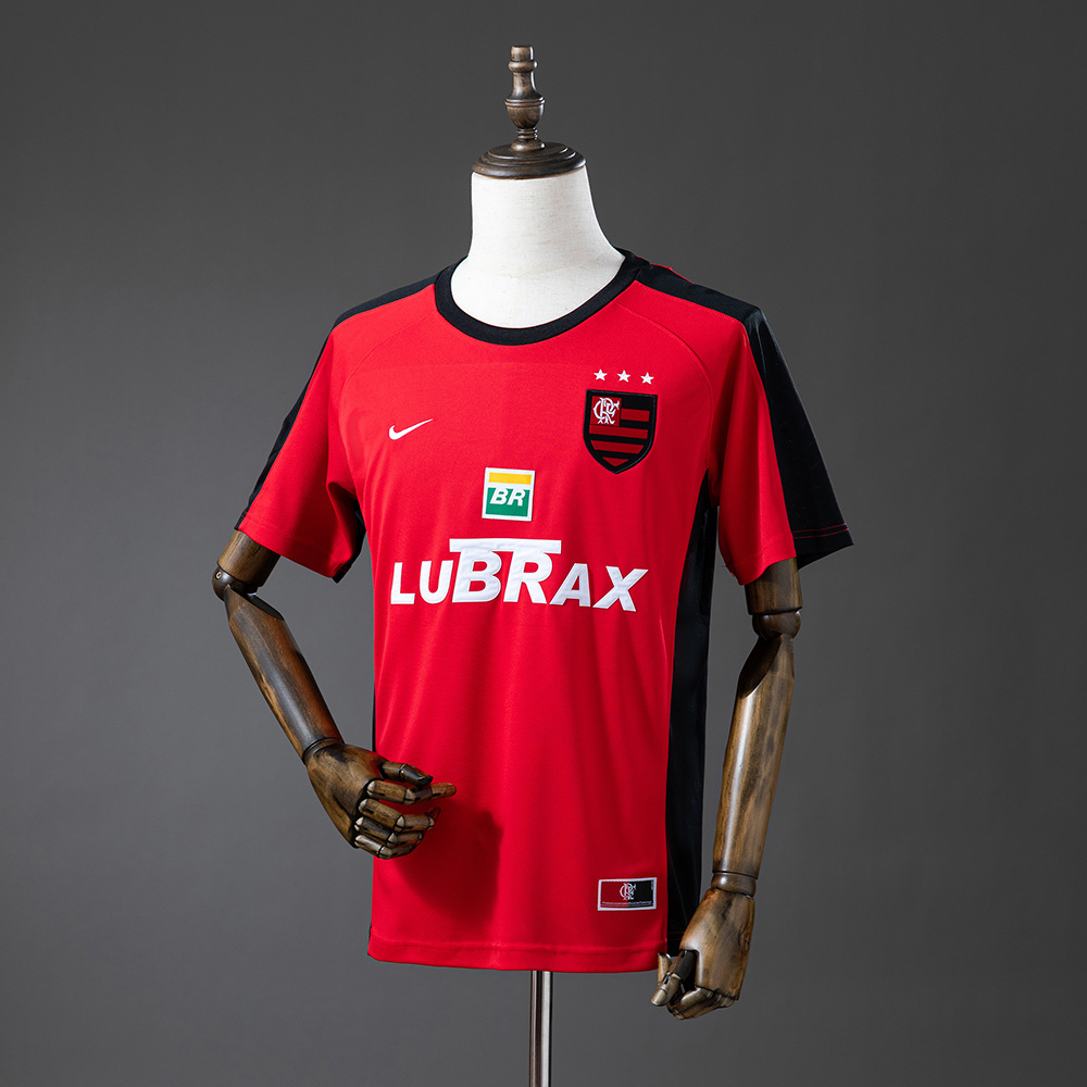 Mens Flamengo Second Retro Away Jersey 2000/01 Mens Flamengo Second Retro Away Jersey 2000/01 front view on display