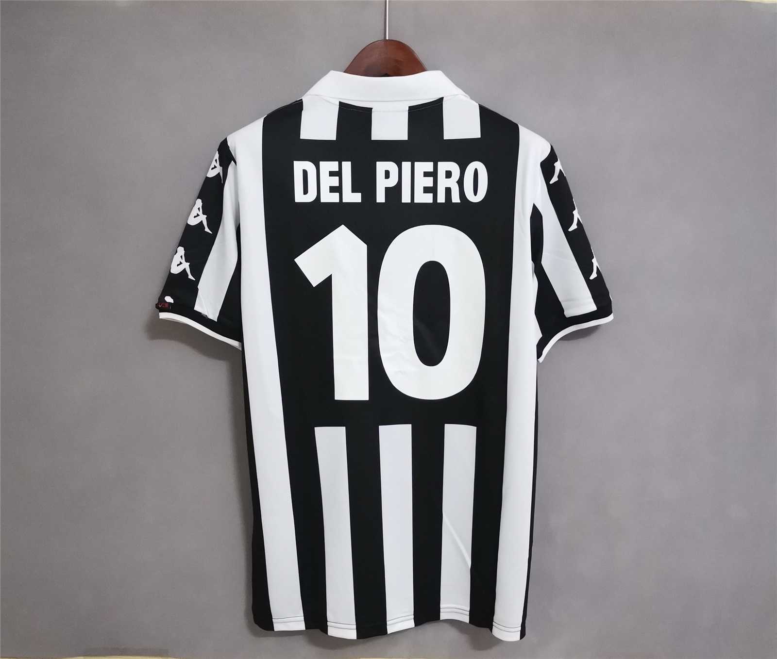 Mens Juventus Retro Home Jersey 1999/00 Mens Juventus Retro Home Jersey 1999/00 back view detail