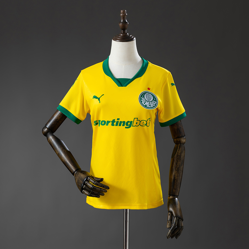 Womens Palmeiras Third Jersey 2025/26 Womens Palmeiras Third Jersey 2025/26 front view on display