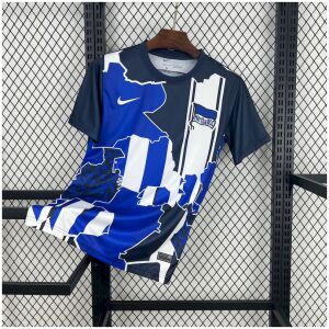 Mens Hertha BSC seta Calentamiento Jersey 2025/26 front view on display