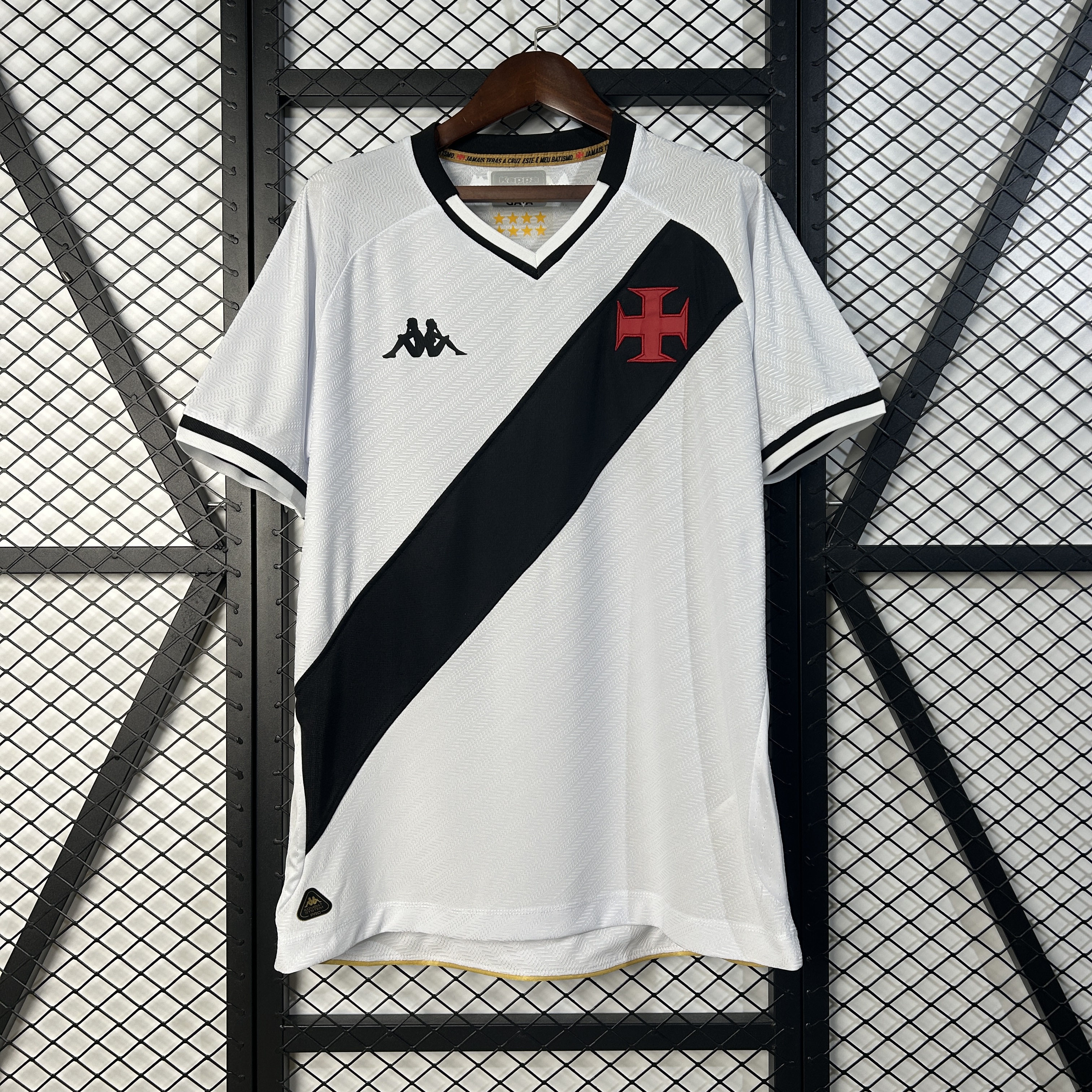 Mens Vasco da Gama Away Jersey 2025/26 Mens Vasco da Gama Away Jersey 2025/26 front view with black diagonal sash