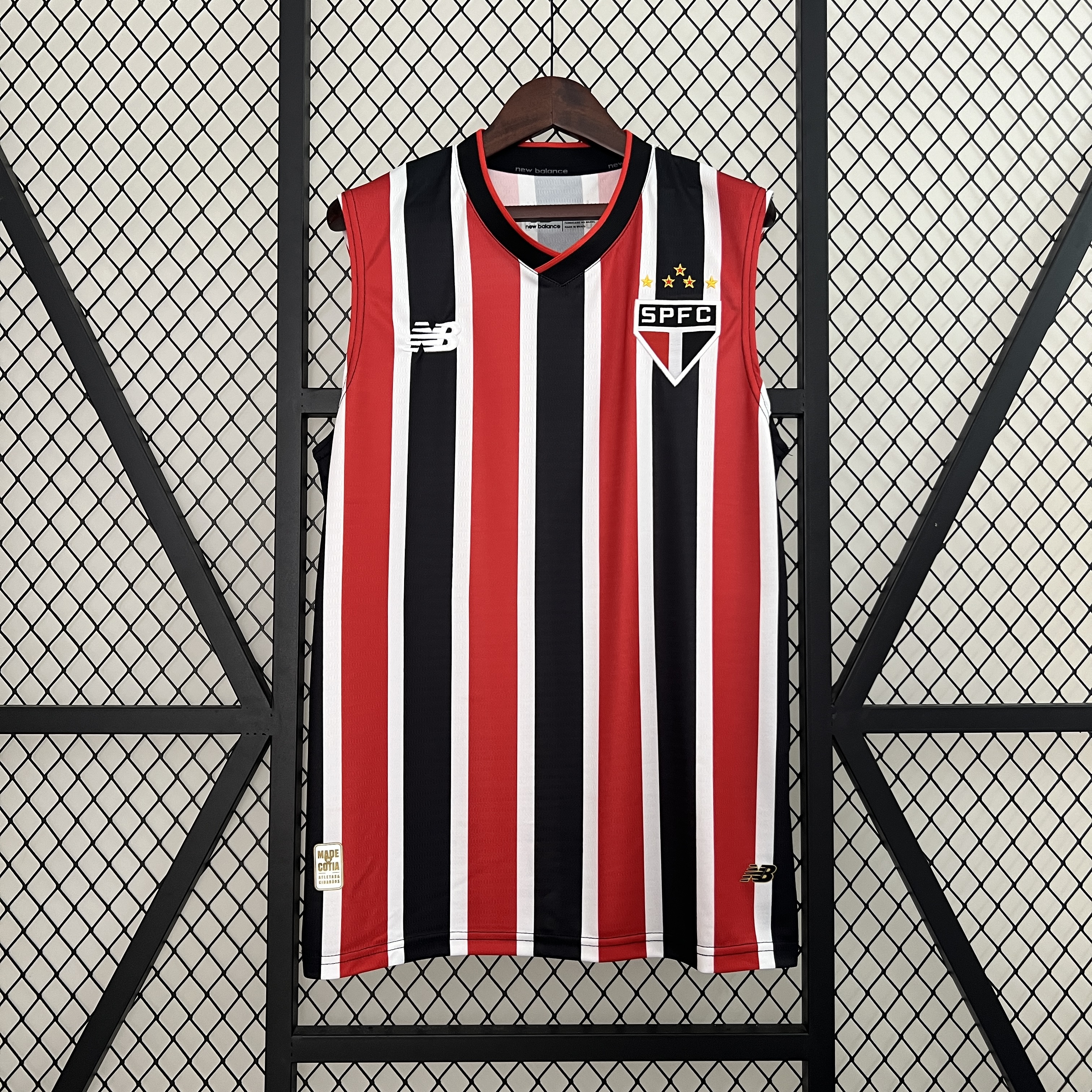 Mens Sao Paulo Away Jersey 2024/25 Mens Sao Paulo Singlet Kits Away Jersey 2024/25 front view on display