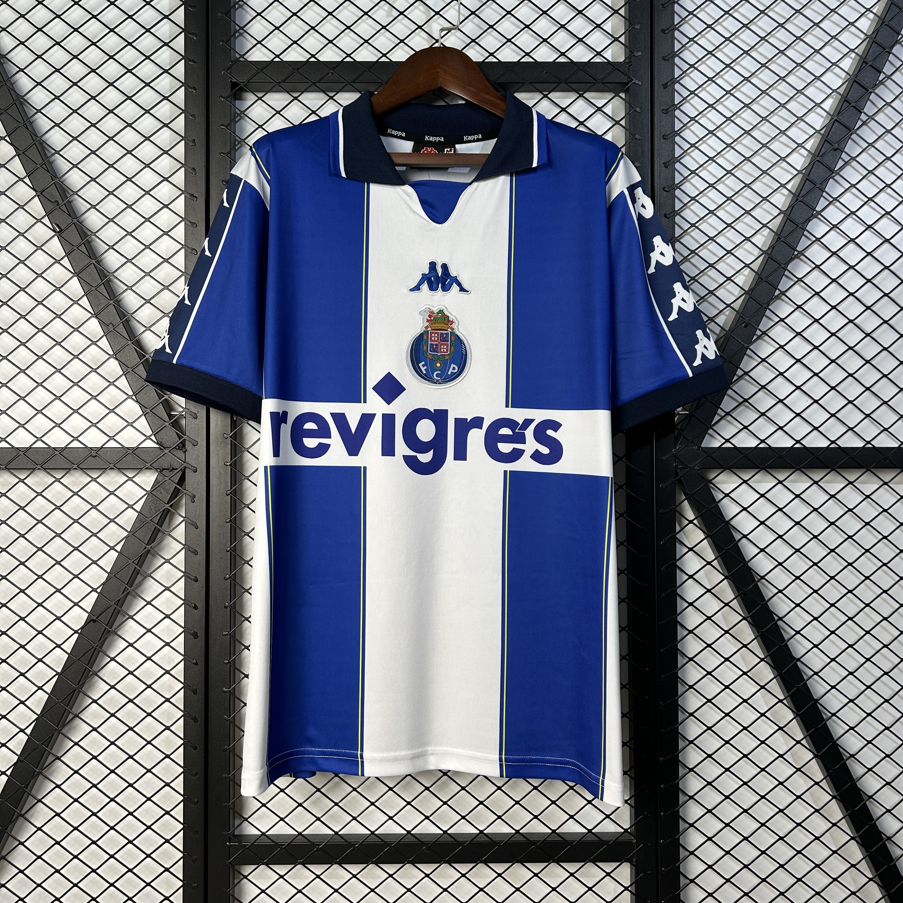 Mens Porto Retro Home Jersey 1999/00 Mens Porto Retro Home Jersey 1999/00 front view in striped blue and white
