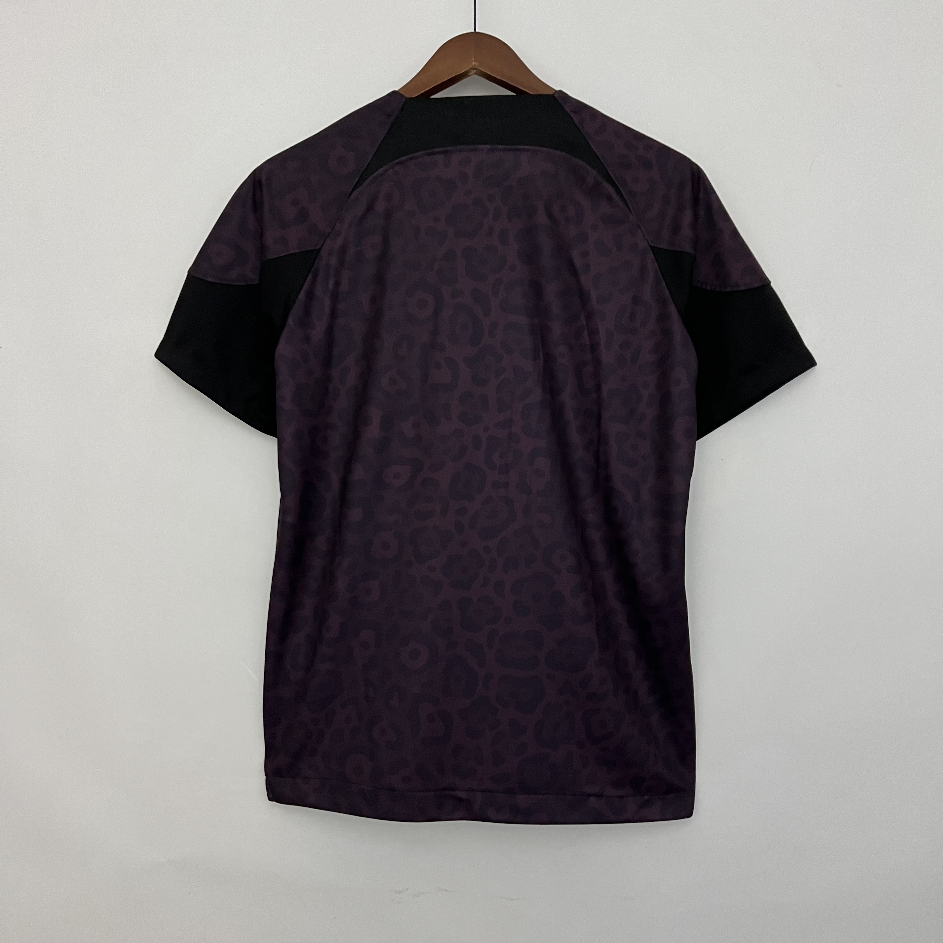 Mens World Cup Brazil Brown Goalkeeper Jersey 2022 Mens World Cup Brazil Brown Goalkeeper Jersey 2022 back view detail