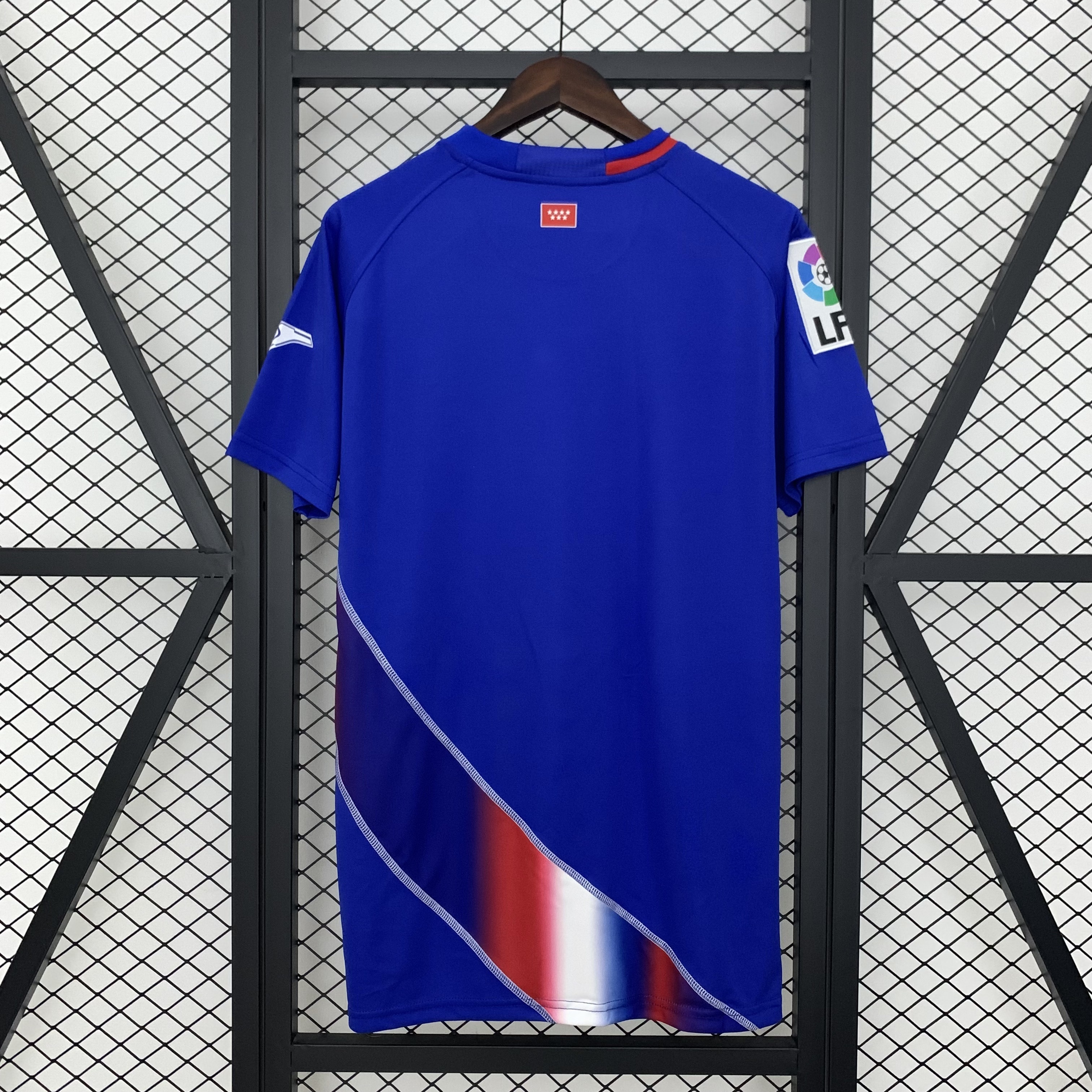 Mens Getafe Retro Home Jersey 2009/10 Mens Getafe Retro Home Jersey 2009/10 back view detail