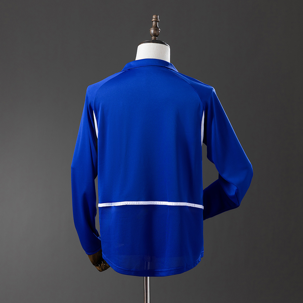 Mens World Cup Brazil Retro Long Sleeve Away Jersey 2002 Mens World Cup Brazil Retro Long Sleeve Away Jersey 2002 back view detail