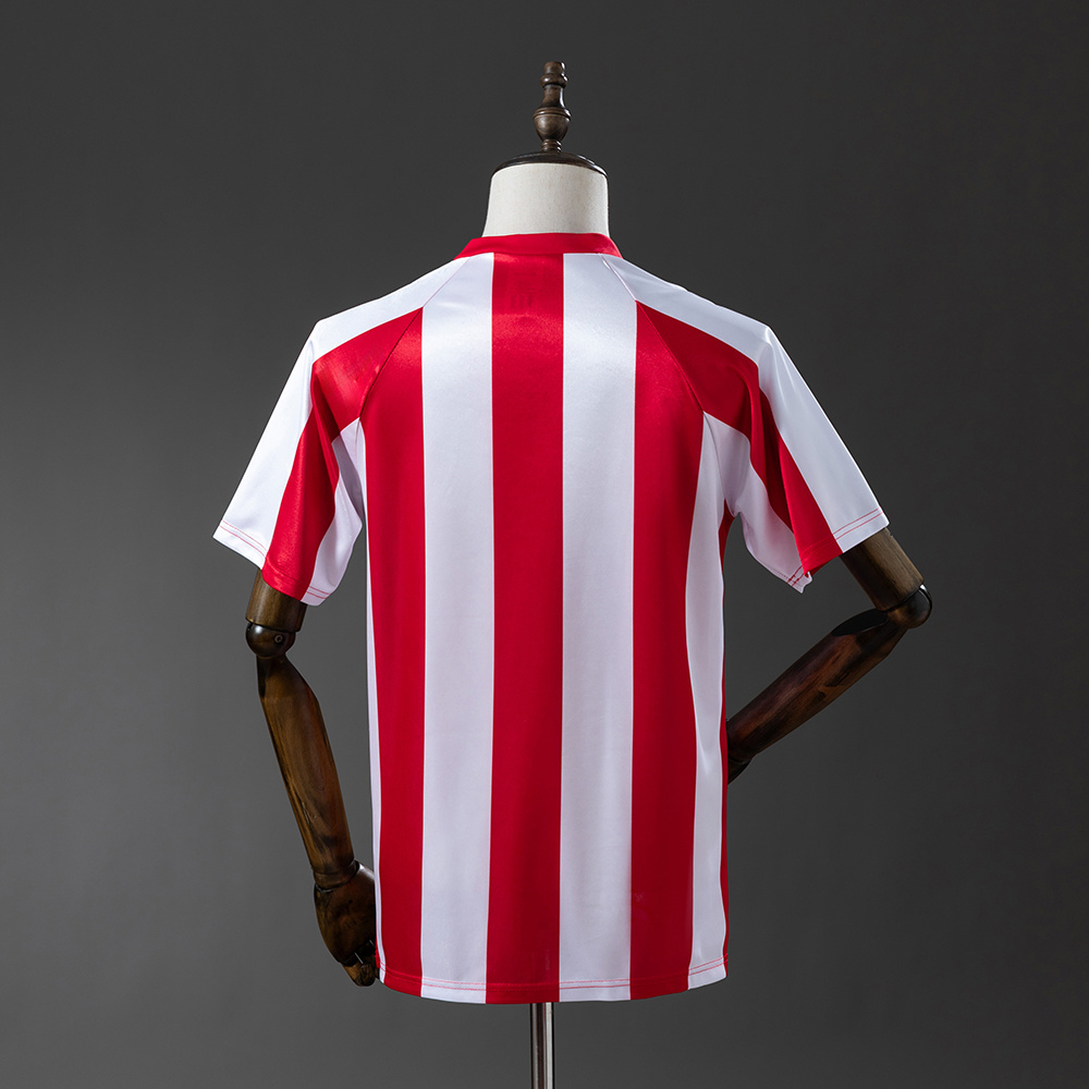 Mens Athletic Bilbao Retro Home Jersey 1986/87 Mens Athletic Bilbao Retro Home Jersey 1986/87 front view on display