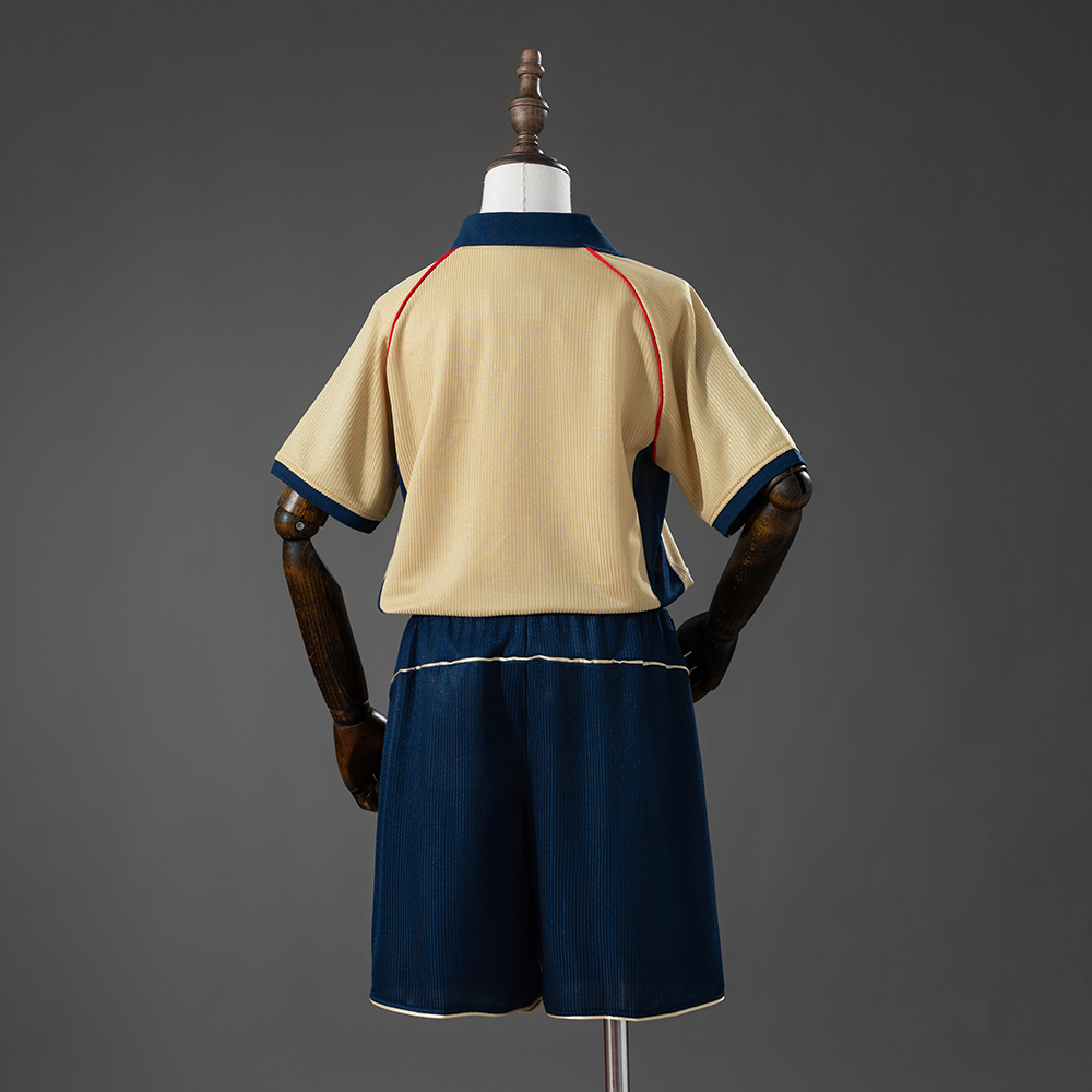 Kids Arsenal Retro Away Kit 2001/02 Kids Arsenal Retro Away Kit 2001/02 rear view of shirt and shorts