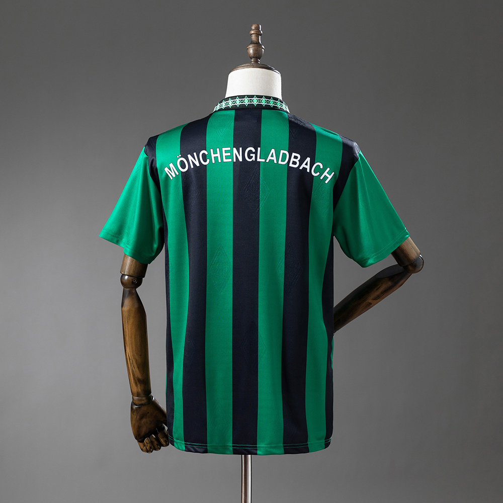 Mens Borussia Monchengladbach Retro Away Jersey 1995/96 Mens Borussia MonChelseangladbach Retro Away Jersey 1995/96 rear view showing authentic team styling