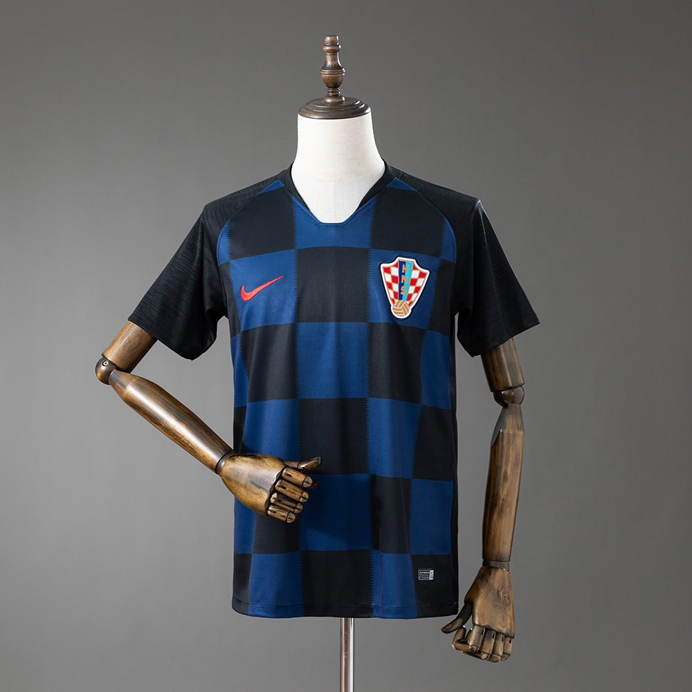 Mens Croatia Retro Away Jersey 2018 Front view of Mens Croatia Retro Away Jersey 2018 in dark navy and black checkerboard on mannequin