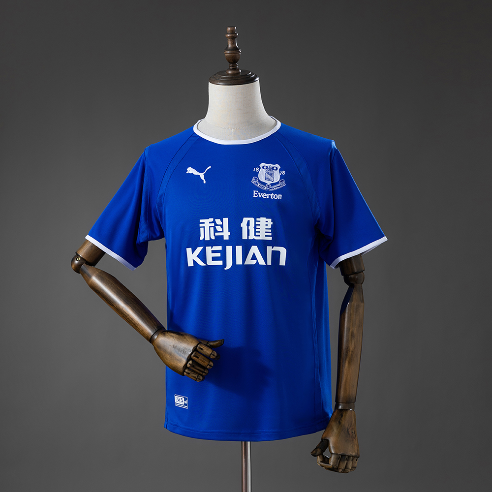 Mens Everton Retro Home Jersey 2003/04 Mens Everton Retro Home Jersey 2003/04 front view in royal blue with Kejian sponsor and Puma logo
