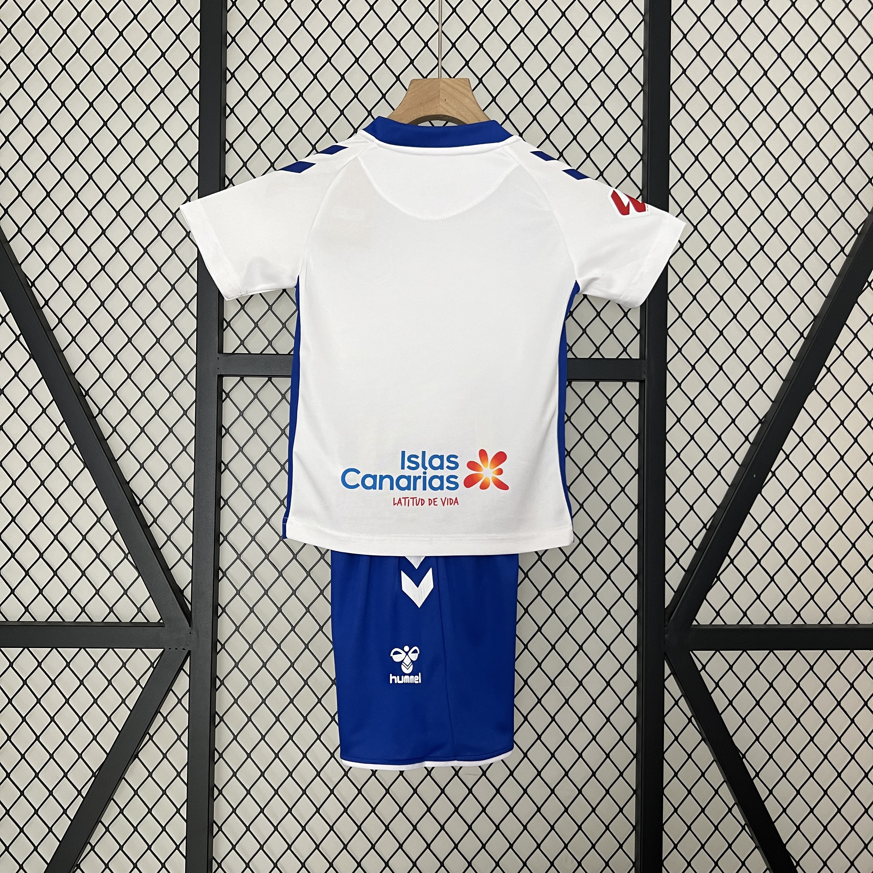 Kids Tenerife Home Kit 2024/25 Kids Tenerife Home Kit 2024/25 back view detail