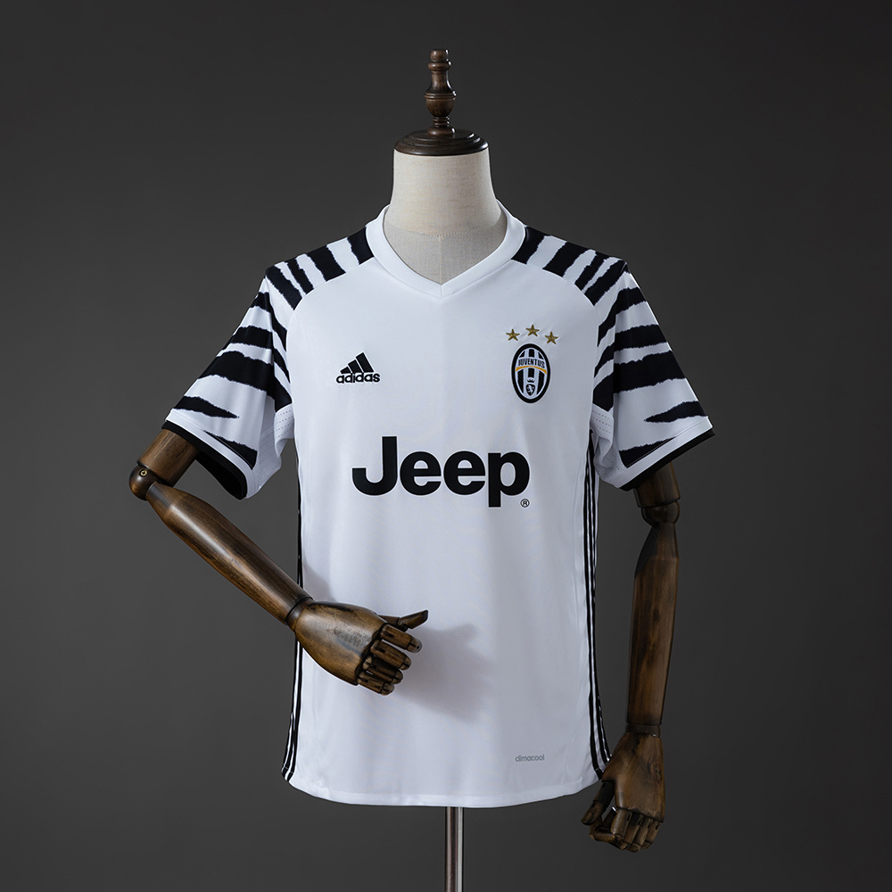Mens Juventus Retro Third Jersey 2016/17 Mens Juventues Retro Third Jersey 2016/17 front view in white with black zebra sleeves and Jeep logo