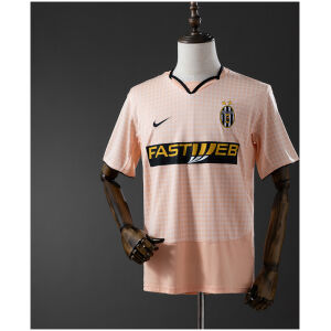 Mens Juventus Retro Third Jersey 2003/04 front view on mannequin