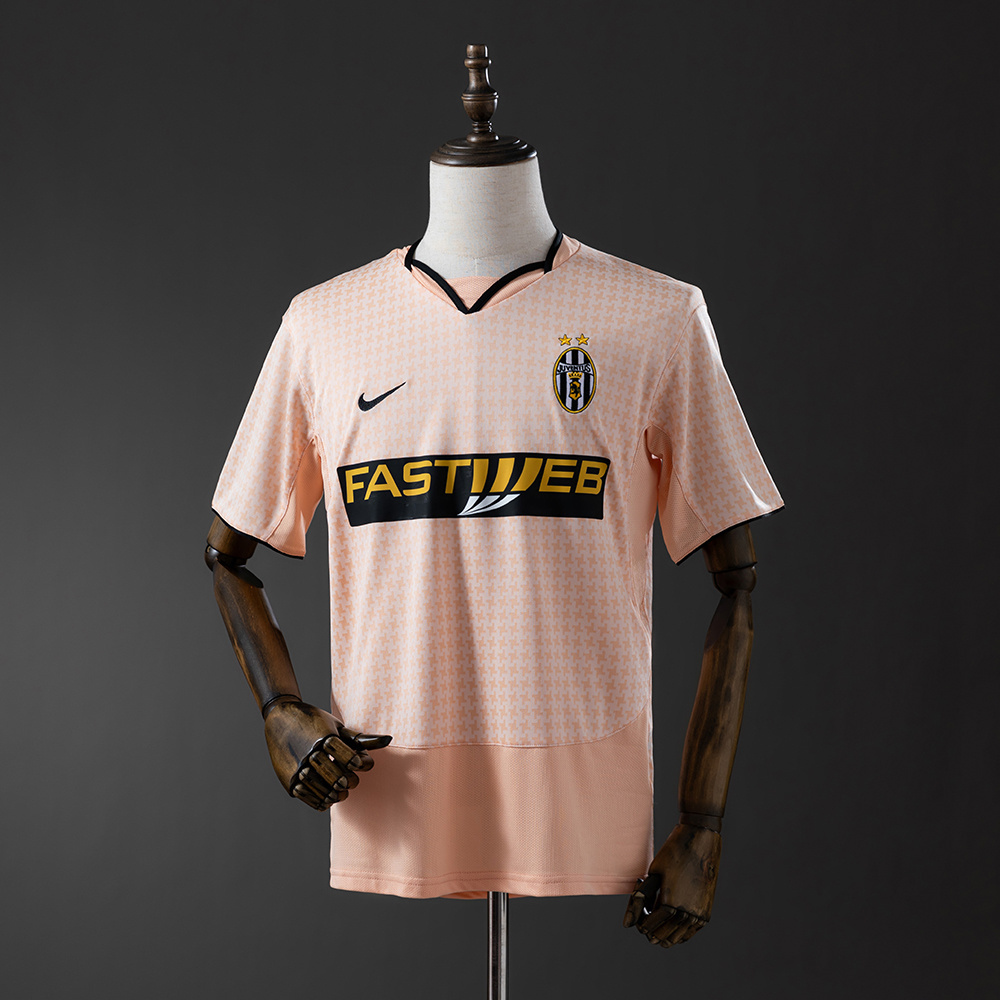 Mens Juventus Retro Third Jersey 2003/04 Mens Juventus Retro Third Jersey 2003/04 front view on mannequin
