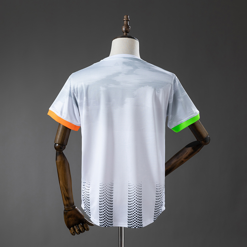Mens Juventus Retro Fourth Jersey 2019/20 Mens Juventus Retro Fourth Jersey 2019/20 rear view showing authentic team styling
