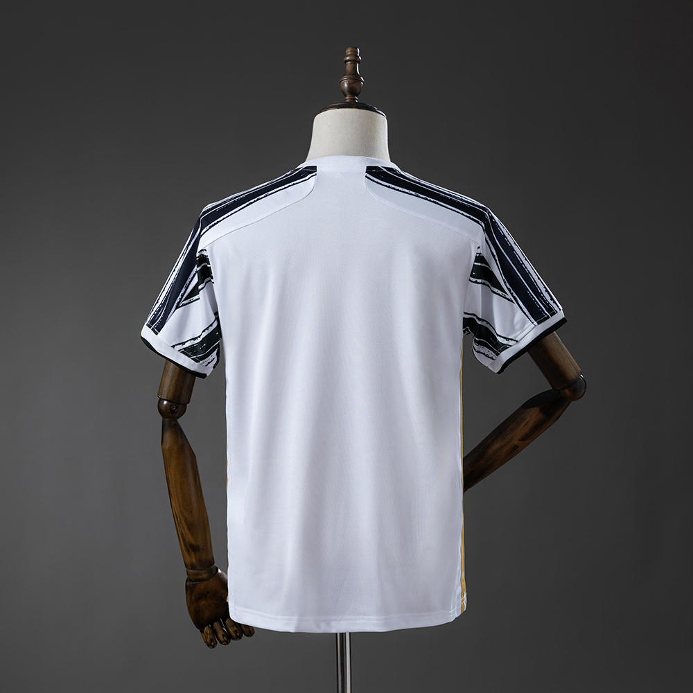 Mens Juventus Retro Home Jersey 2020/21 Mens Juventus Retro Home Jersey 2020/21 rear view showing authentic team styling