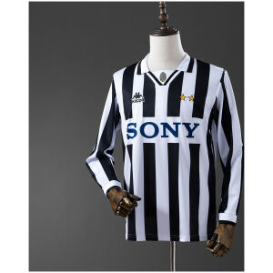 Mens Juventus Retro Long Sleeve Home Jersey 1995/97 front view on mannequin