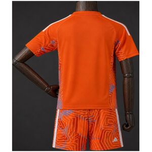 Kids Juventus Goalkeeper Kit Abstract Maze Pattern 2026/27 rear view of shirt and shorts
