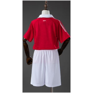 Kids Manchester United Retro Home Kit 2010/11 rear view of shirt and shorts