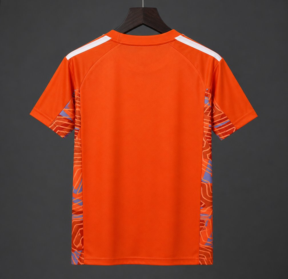 Mens Juventus Goalkeeper Kit Abstract Maze Pattern 2026/27 Mens Juventus Goalkeeper Kit Abstract Maze Pattern 2026/27