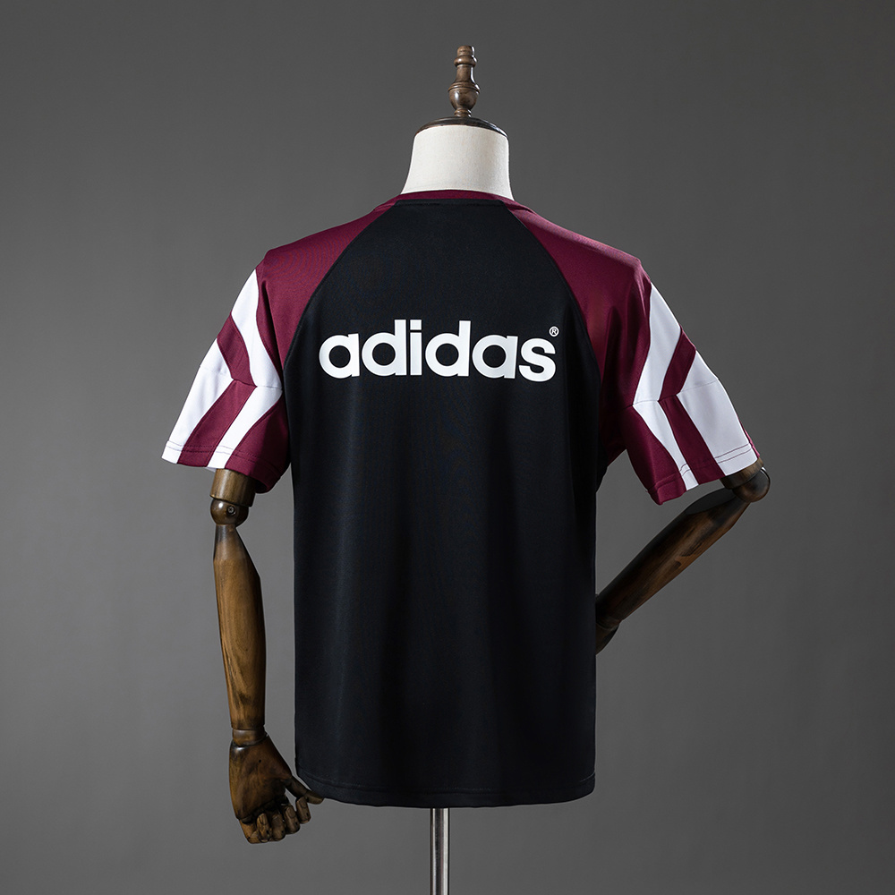 Mens Newcastle Retro Training Kit Jersey 1995/96 Mens Newcastle Retro Training Kit Jersey 1995/96 rear view of shirt and shorts