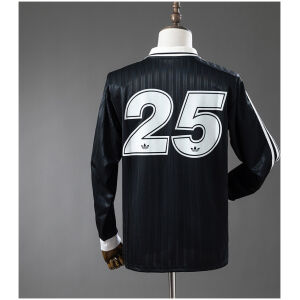 Mens Oasis Tour Jacquard Striped Black Long Sleeve Sweatshirt rear view showing matching team styling