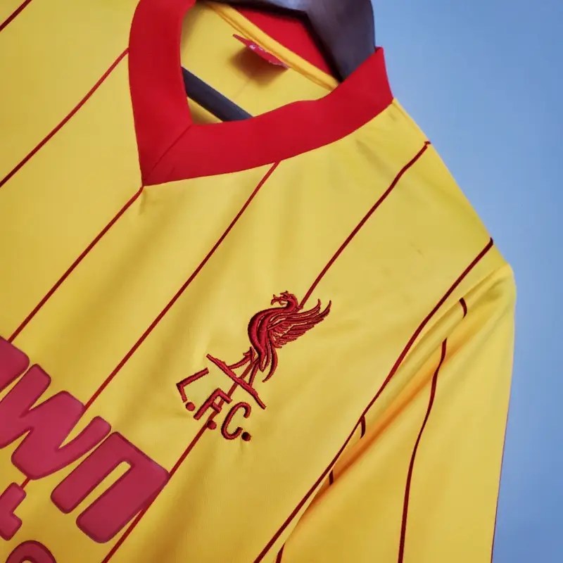Mens Liverpool Away Retro Jersey 1984 Mens Liverpool Away Retro Jersey 1984